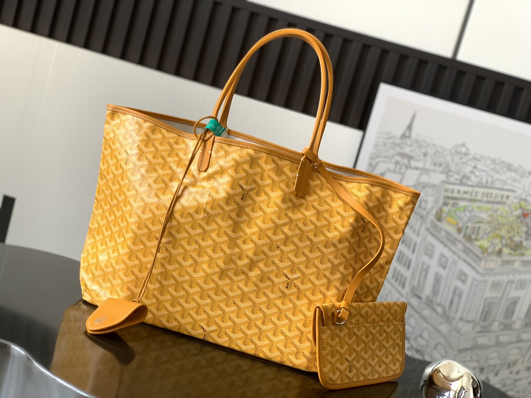 Saint Louis PM Tote Bag In Yellow